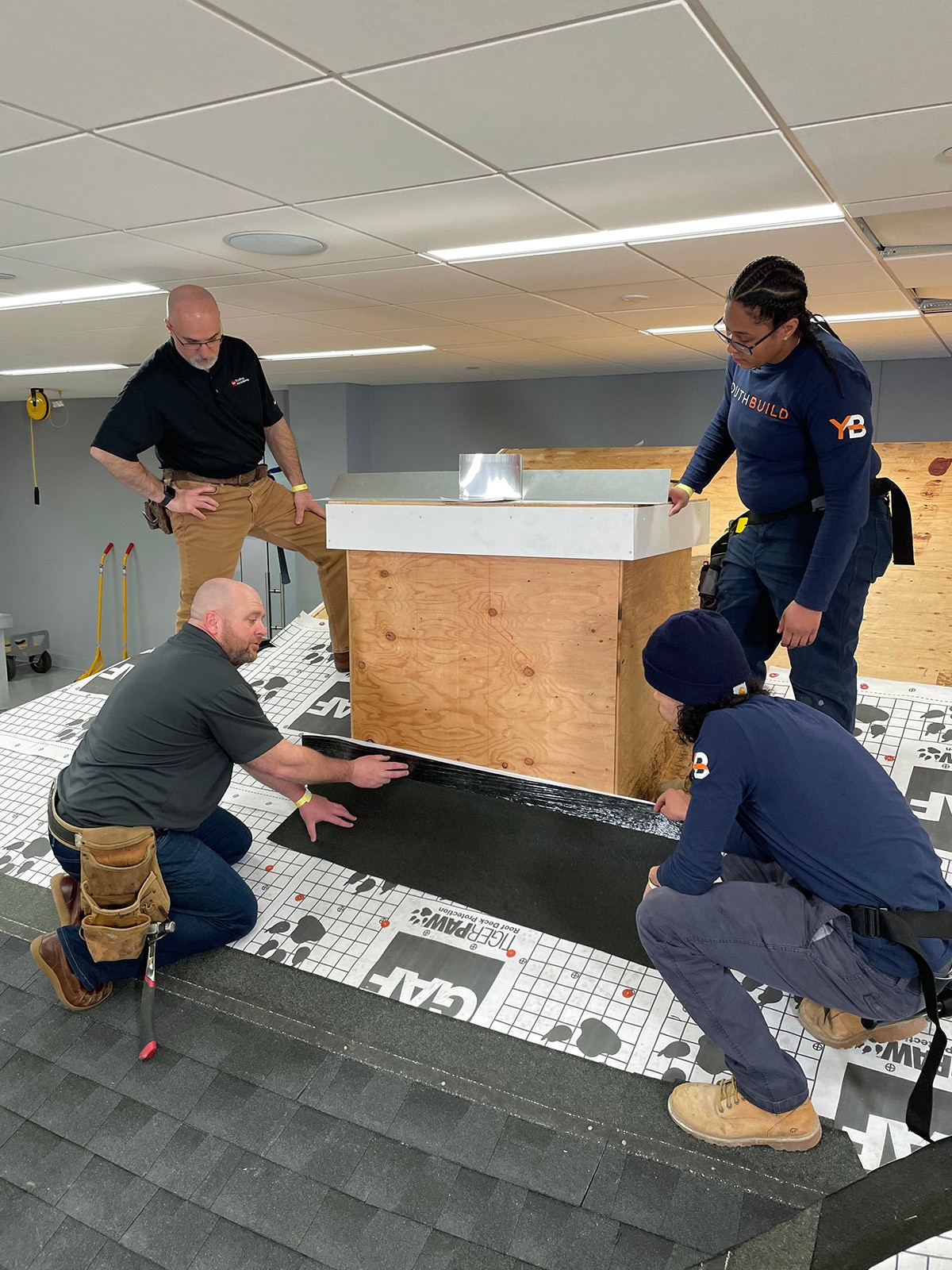 This Old House Season 42 Apprentices Get Hands-on GAF Roofing Training