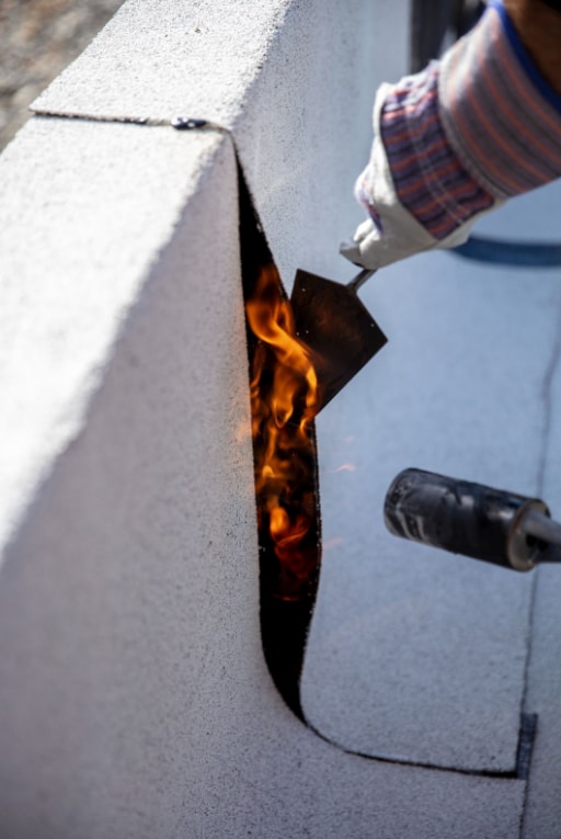 sistema de techo de soldadura con soplete Installation of Torch Down Roofing