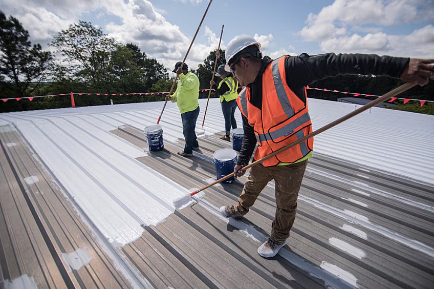 A GAF CoatingsPro+™ Contractor installing GAF products on a roof