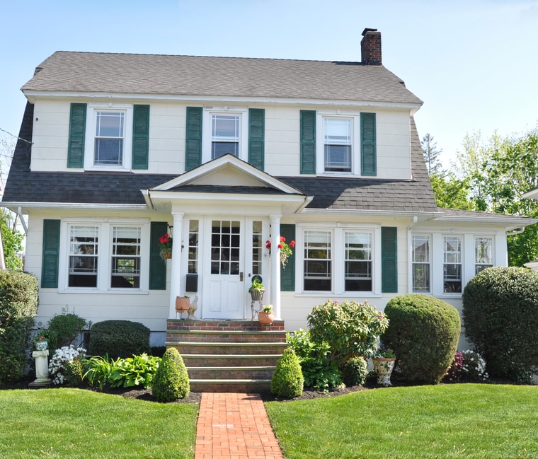 Suburban Colonial Home Front Yard Landscaped Cottage Style Sunny Suburban Colonial Home Front Yard Landscaped Cottage Style Sunny