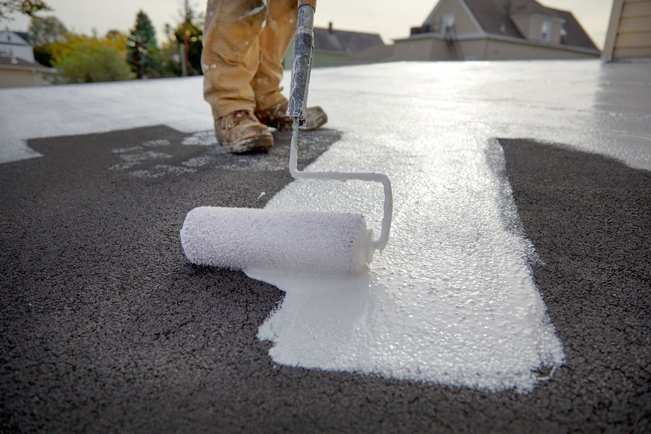 When and How to Install Silicone Commercial Roof Coatings